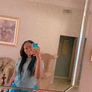 Meet your Posher, Kera